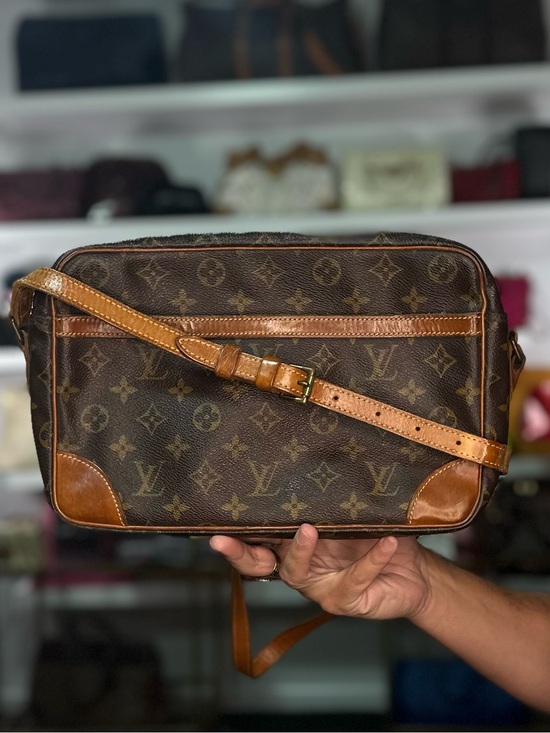 Louis Vuitton Handbags - LV Monogram Crossbody
